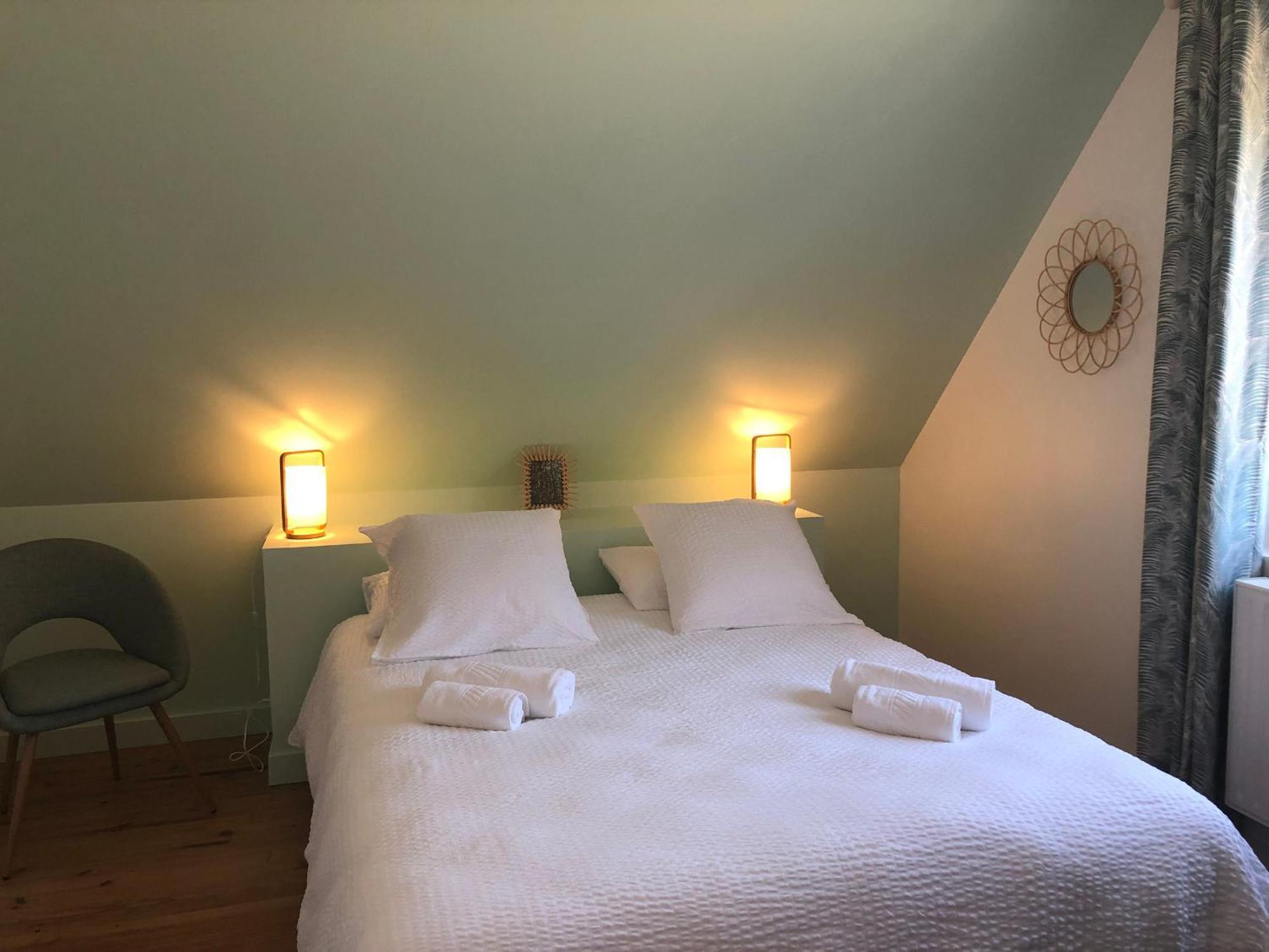 Gite Confort Au Coeur De La Vallee Du Loir : 4 Ch, Jardin, Fibre, Bbq, Proche Chateau - Fr-1-410-274 Ruille-Sur-Loir Luaran gambar