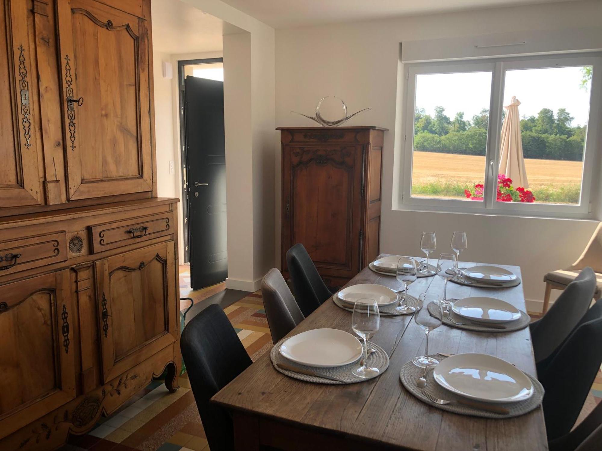 Gite Confort Au Coeur De La Vallee Du Loir : 4 Ch, Jardin, Fibre, Bbq, Proche Chateau - Fr-1-410-274 Ruille-Sur-Loir Luaran gambar